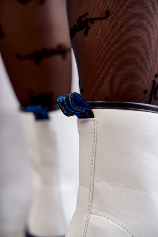 Feminino com alças Sapatos marrons femininos cor branca Callie