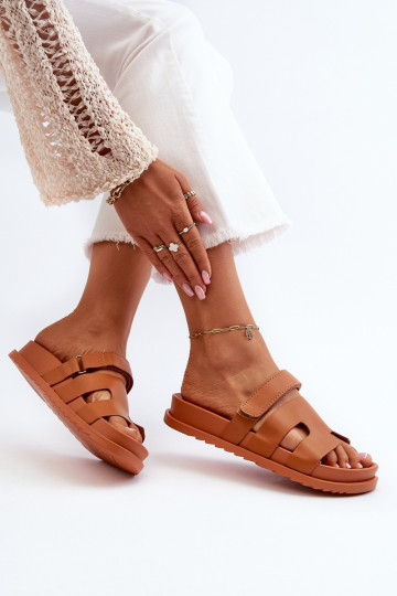 À modalo clássico Chinelos femininos cor marrom Molie 2