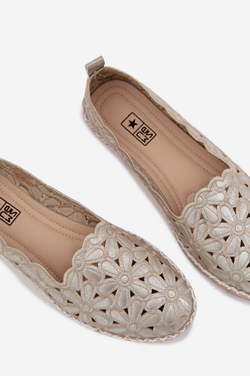 Feminino Um modelo atraente Bailarinas com flores cor dourada Vennice