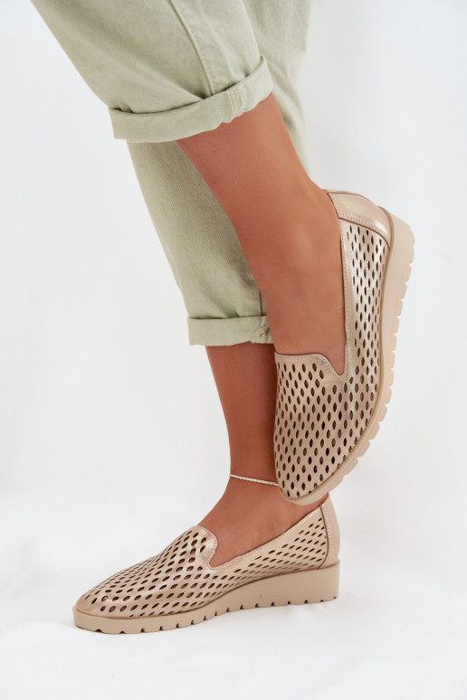 com elementos abertos sapato Feminino cor dourada Flariette