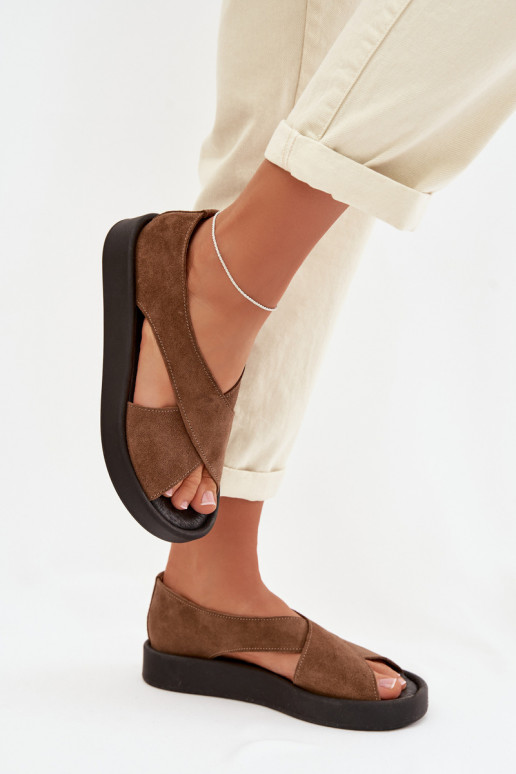 Sandálias femininasHabilitadoturalnego de camurçau Zazoo 3196 cor marrom