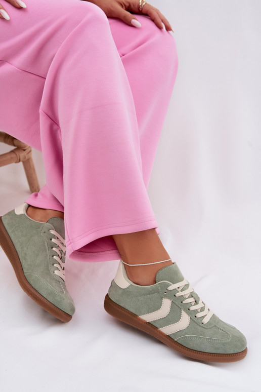 À modalo de tênis Femininode camurça ecológicau cor verde Jesavella