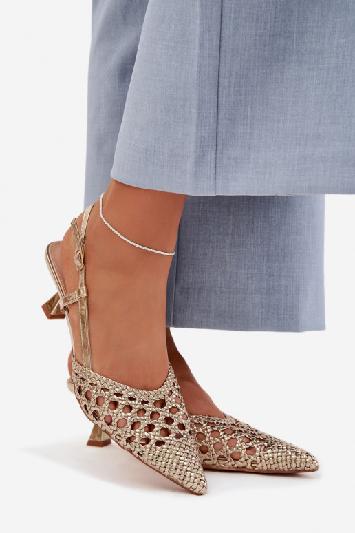 sandálias estampadas Feminino com salto cor dourada Selinae