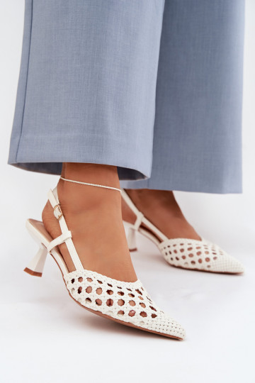 sandálias estampadas Feminino com salto cor branca Selinae 2