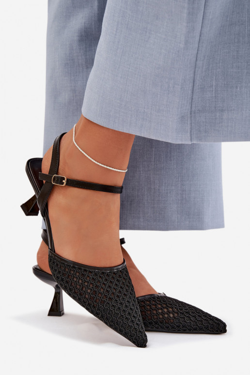 Sandálias femininas com salto com malha cor preta Brilora
