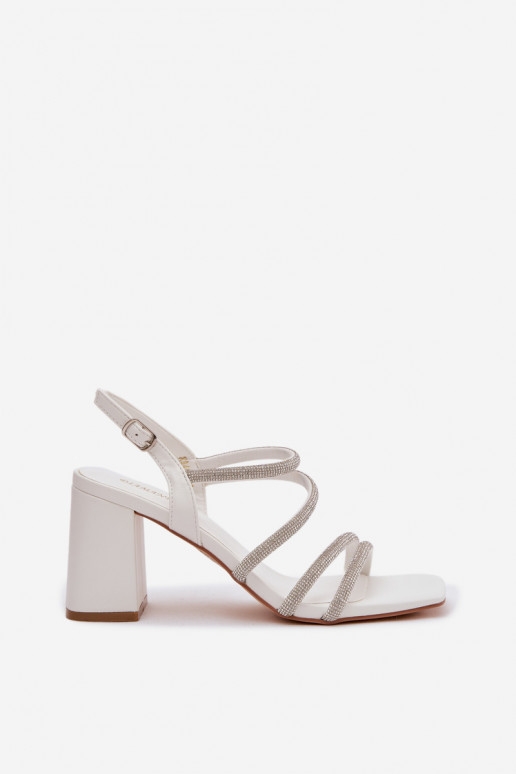 Sandálias femininas de salto alto com listras E zircões cor branca Brelia