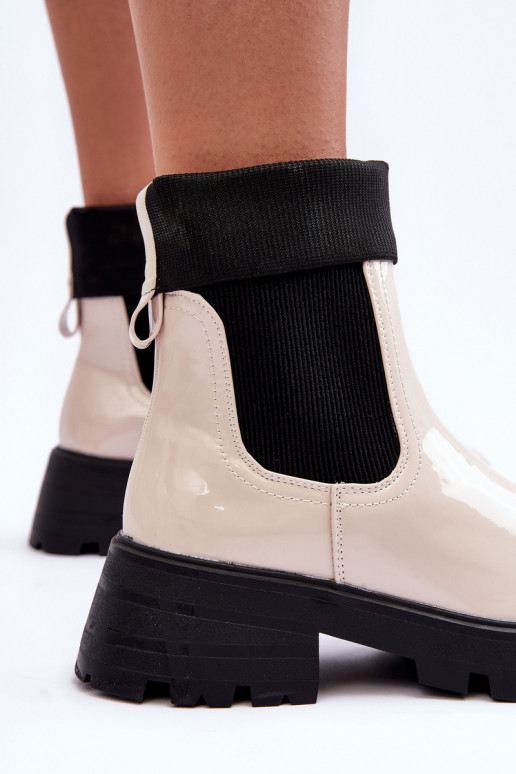 botas elegantes com efeito verniz Feminino bege Pavo