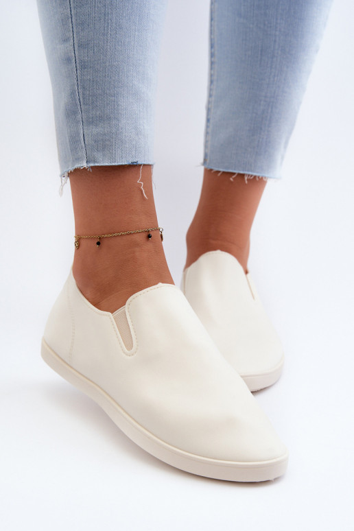 Feminino Tênis sapatos casuais Slip-On bege Lovinia