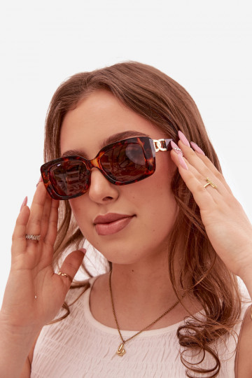 Oculos de sol Feminino Ze cor douradam Detalem cor marrom 2