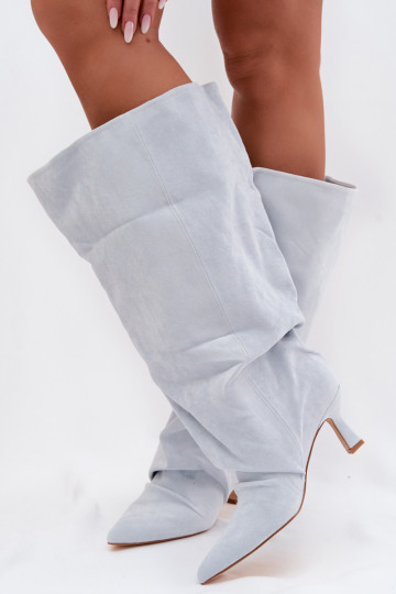 Botas altas com cano largo e salto cor azul claro Harela 2