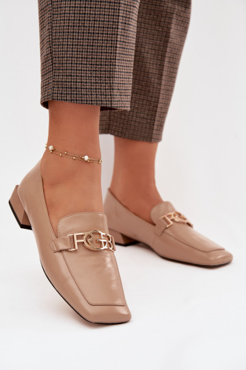 Mocassins femininos de couro com detalhes elegantes D&A CR61-3125 cor areia 2