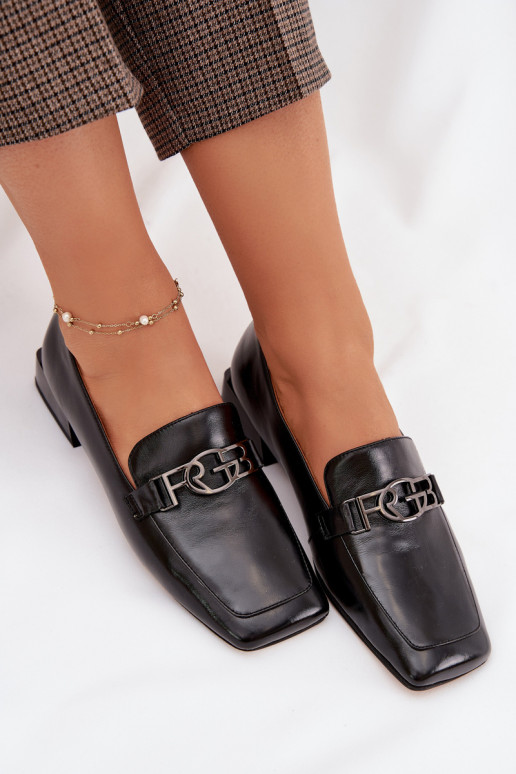 Pele mocassins femininos Com decorações Detalem D&A CR61-3125 cor preta