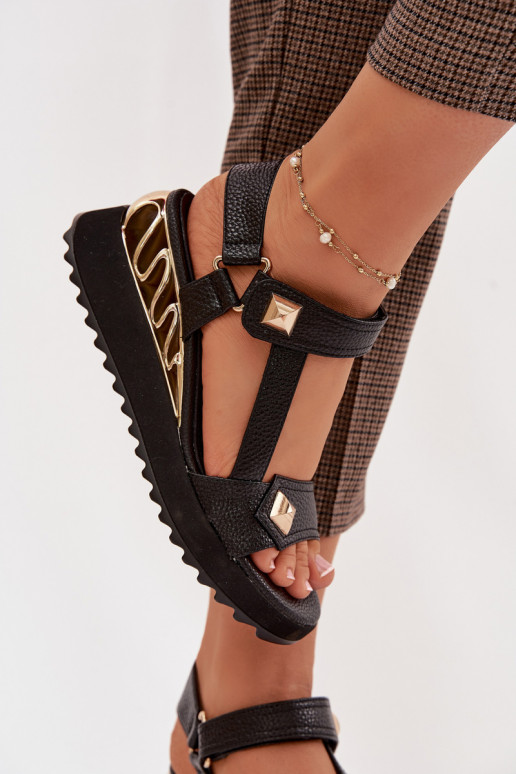 Sandálias femininas Feminino com uma plataforma D&A CR61-3070 cor preta