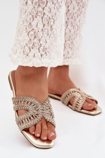 Chinelos Apartamento feminino cor dourada Fariella