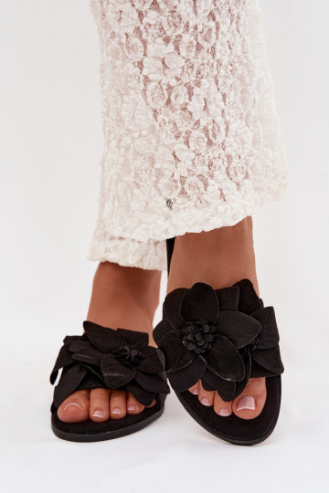 Chinelos femininos pretos com motivos florais Elzoria