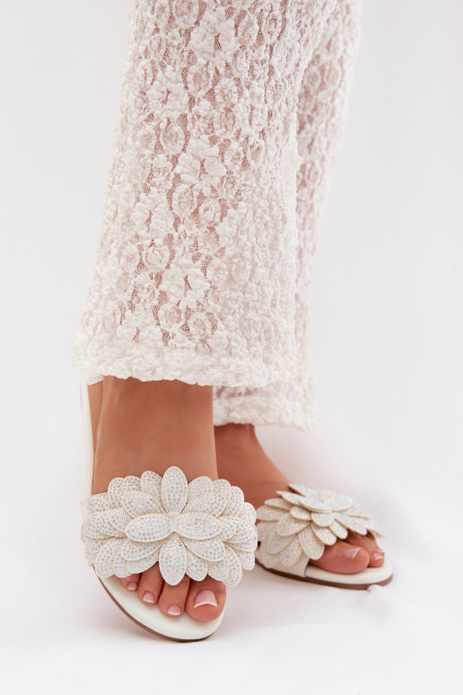 Chinelos Apartamento feminino Com decoração cor branca Grelora