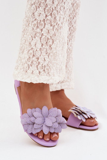 Chinelos femininos violetas com decoração Grelora 2