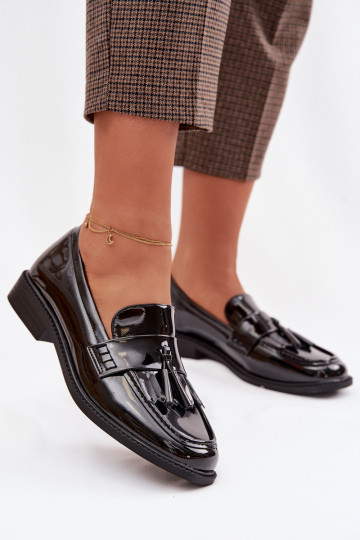 Mocassins envernizados femininos com franjas pretos Galera 2