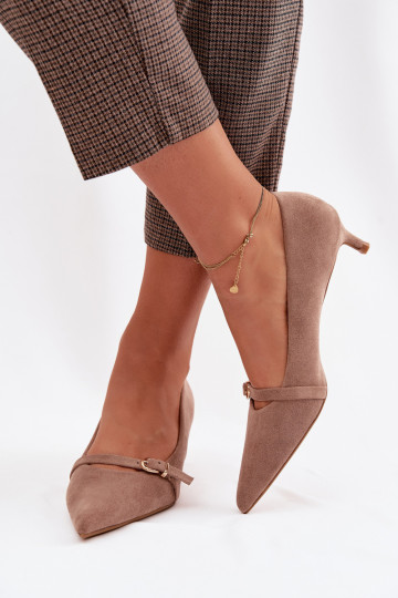 Sapato Feminino De salto baixo com salto decorado bege Pirela