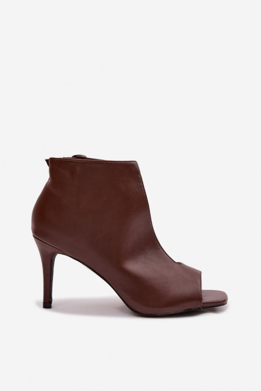 Sandálias femininas com salto fino CzekoladoParae Helira