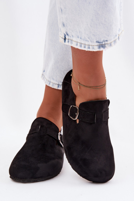 sapato Feminino de camurça ecológicaoParae com fivelas cor preta Ismora