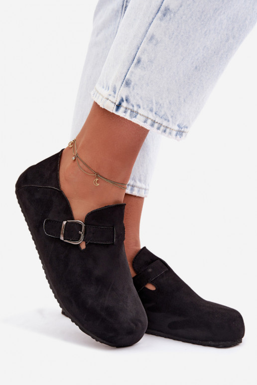 sapato Feminino de camurça ecológicaoParae com fivelas cor preta Ismora