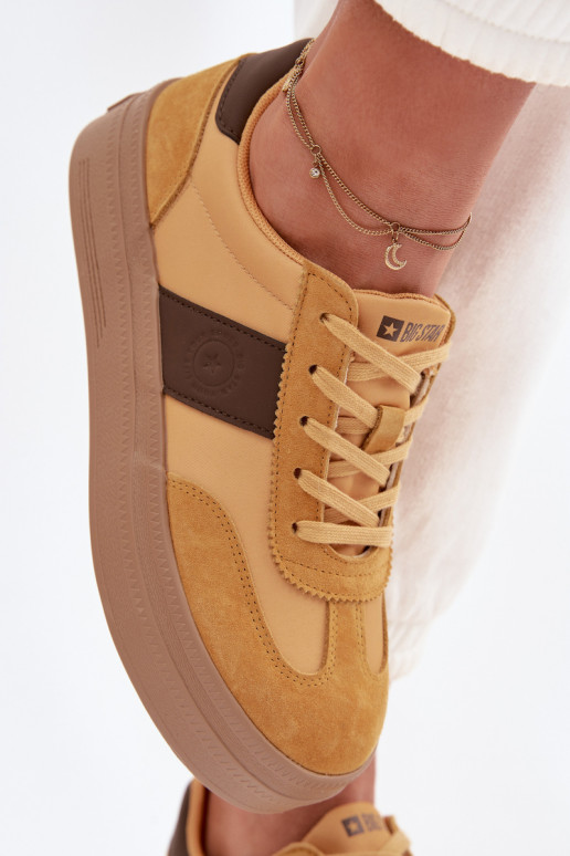 de camurça À modalo de tênis Feminino Big Star TT274166 cor amarela