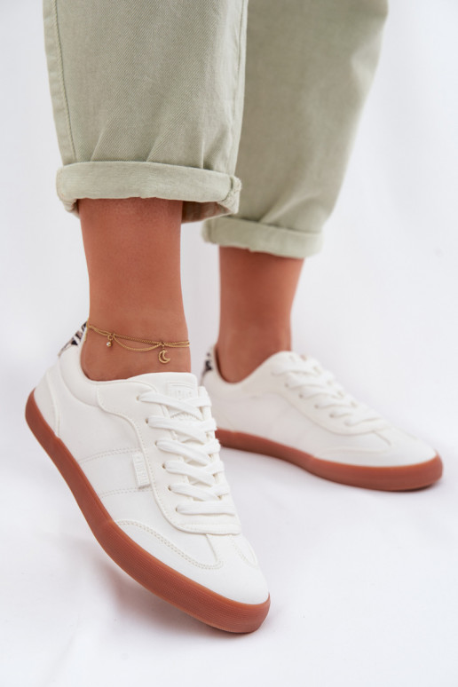 À modalo de tênis Feminino  Big Star TT274357 cor branca