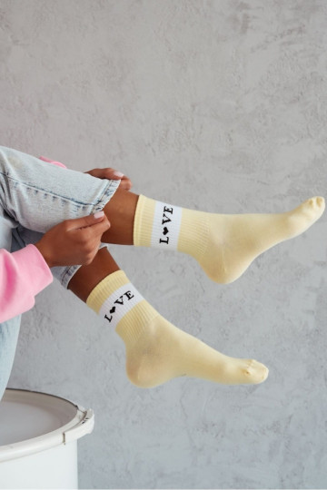 Meias BaParaełniane Feminino LOVE cor amarela