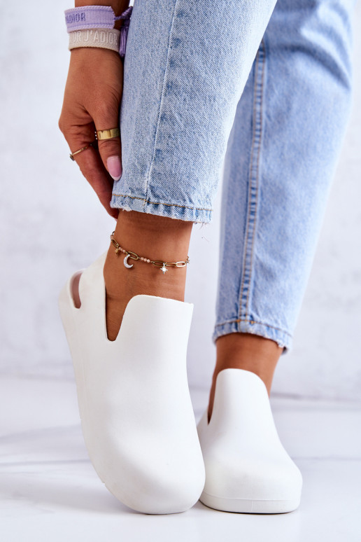 Chinelos de borracha cor branca Meriko II GAT.