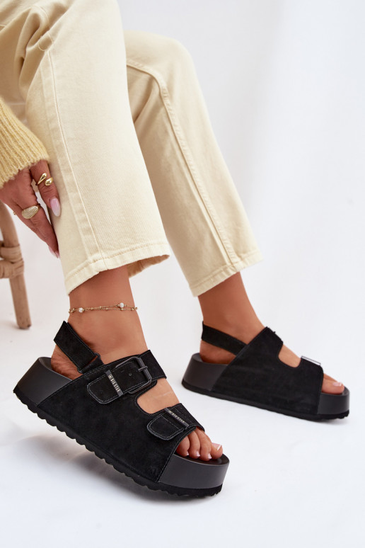 Sandálias de camurça com uma plataforma Big Star TT274237 cor preta