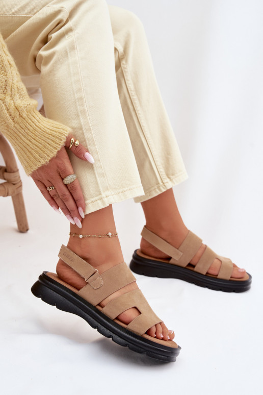 Sandálias femininas de camurça Big Star TT274482 bege