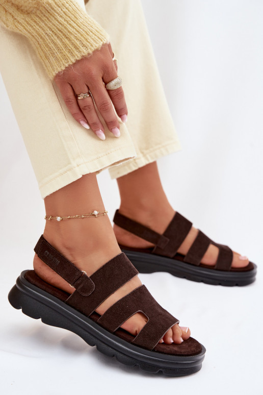 Sandálias femininas de camurça Big Star TT274483 CzekoladoParae