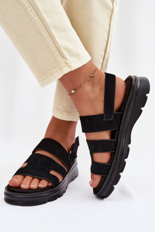 Sandálias femininas de camurça Big Star TT274484 cor preta