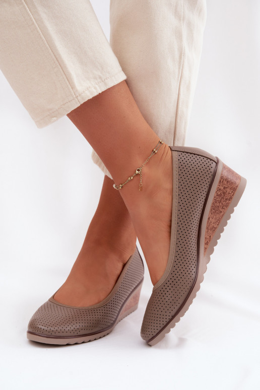 sapato Feminino com uma plataforma Vinceza 58629 bege