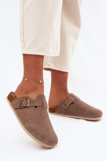 Pantufas femininas clogs de camurça natural Vinceza 101332 cor areia 2