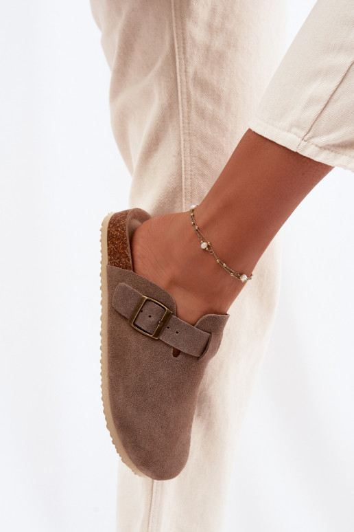 Chinelos femininos TamancosHabilitadoturalnego de camurçau Vinceza 101332 bege