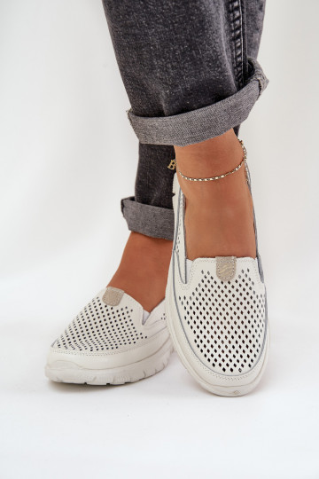 Mocassim feminino de couro com detalhes vazados em plataforma cor branca Tanelora 2