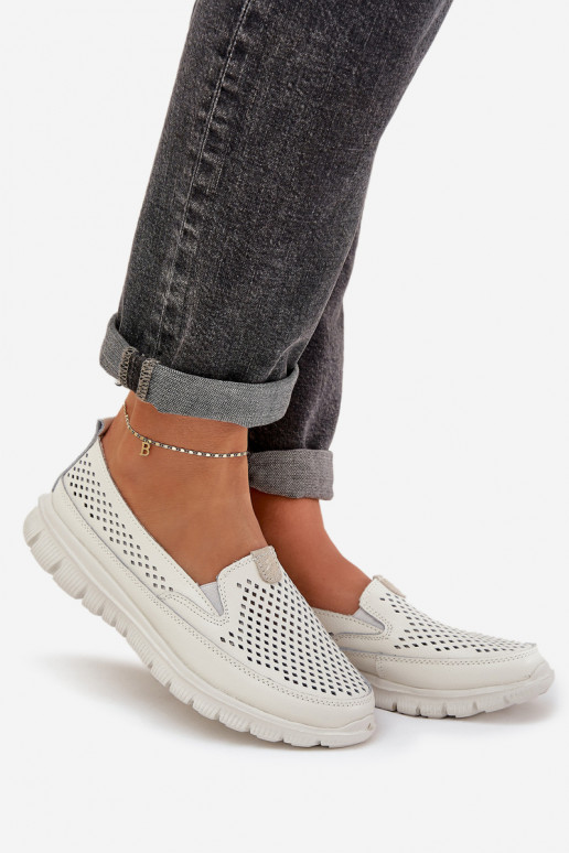  Pele com elementos abertos Mocassins plataforma femininos cor branca Tanelora