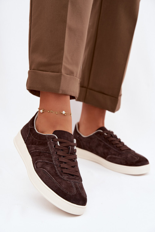 À modalo de tênis de camurça Vinceza 95400 CzekoladoParae