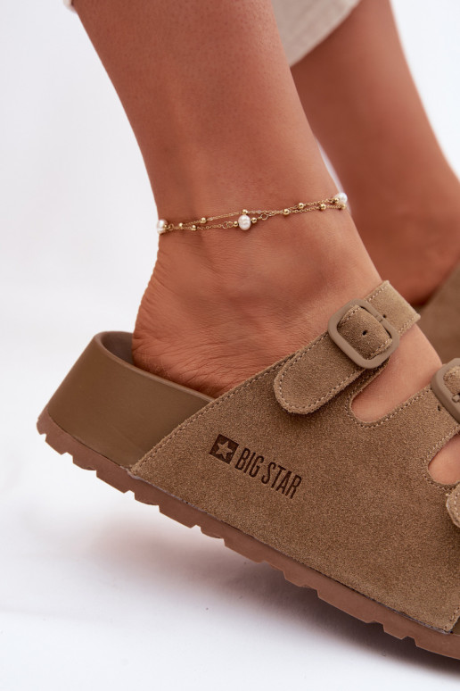Chinelos femininos com uma plataforma com listras Big Star TT274530 cor marrom