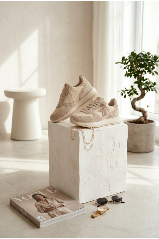 Pele de camurça À modalo de tênis Feminino com uma plataforma Kobbo 100103 bege