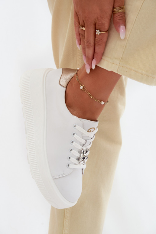 Pele À modalo de tênis Feminino com uma plataformaPrzypinką Vinceza 39973 cor branca