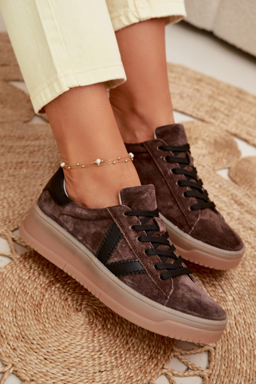 Tênis femininos estilo esportivo de camurça natural com plataforma Vinceza 79597 cor marrom