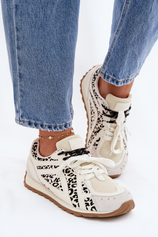 Pele de camurça À modalo de tênis Feminino Big Star TT274548 cor branca