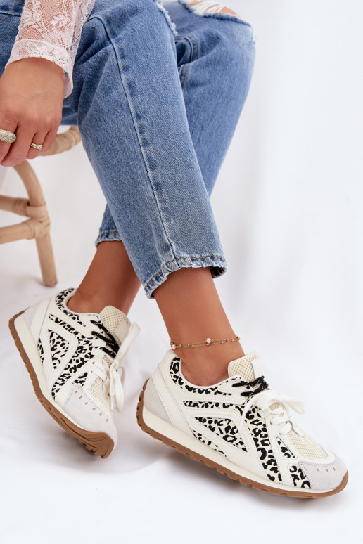 Pele de camurça À modalo de tênis Feminino Big Star TT274548 cor branca