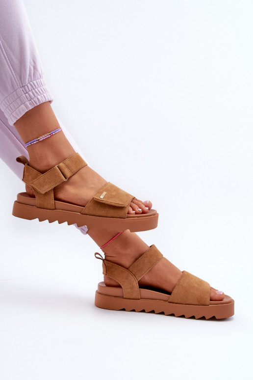 Feminino Sandálias de camurça com uma plataforma Big Star NN274705 cor marrom