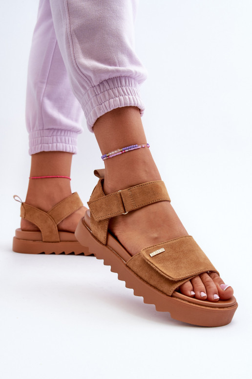 Feminino Sandálias de camurça com uma plataforma Big Star NN274705 cor marrom