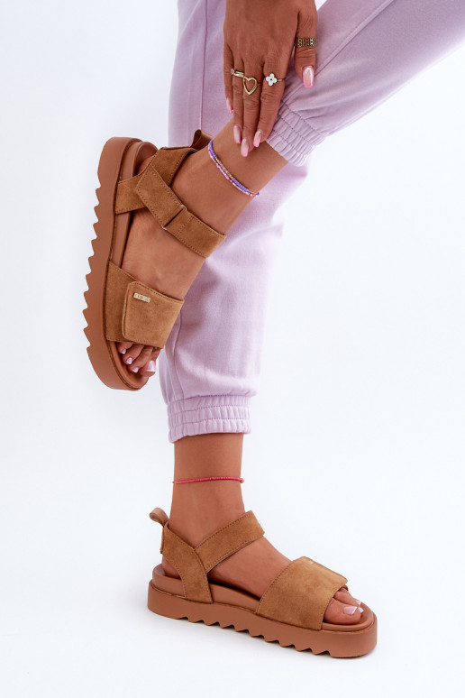 Feminino Sandálias de camurça com uma plataforma Big Star NN274705 cor marrom