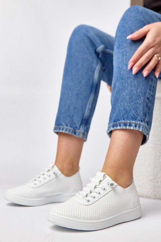 Tênis brancos com recortes Adèle